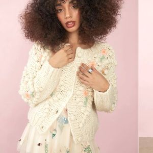 Dolls kill Chanky sweater xs 💕